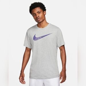 NWT Nike Dri-FIT Men's Fitness T-Shirt Gray Purple Mens Small Fj2464-063
